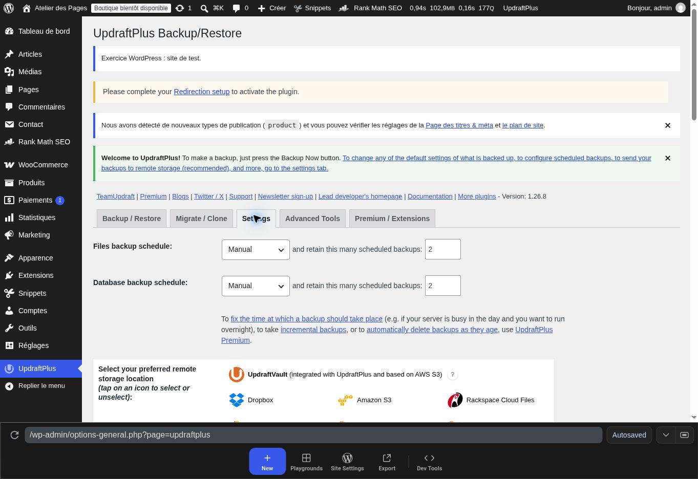 Planifier avec UpdraftPlus. Files backup schedule règle la fréquence des fichiers ; Database backup schedule, celle de la base. Manual signifie manuel ; 2 indique le nombre de copies planifiées à conserver. La destination et la restauration se vérifient séparément.
